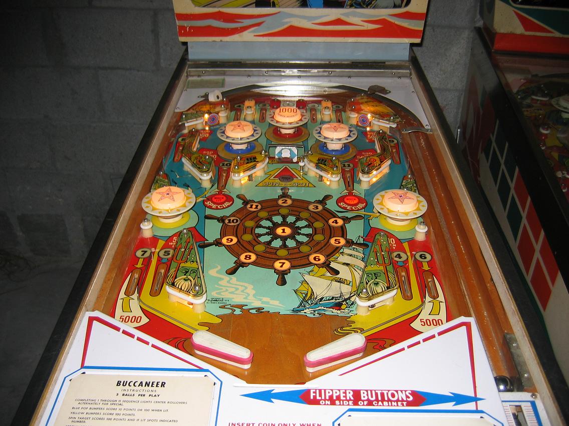 buccaneer pinball machine